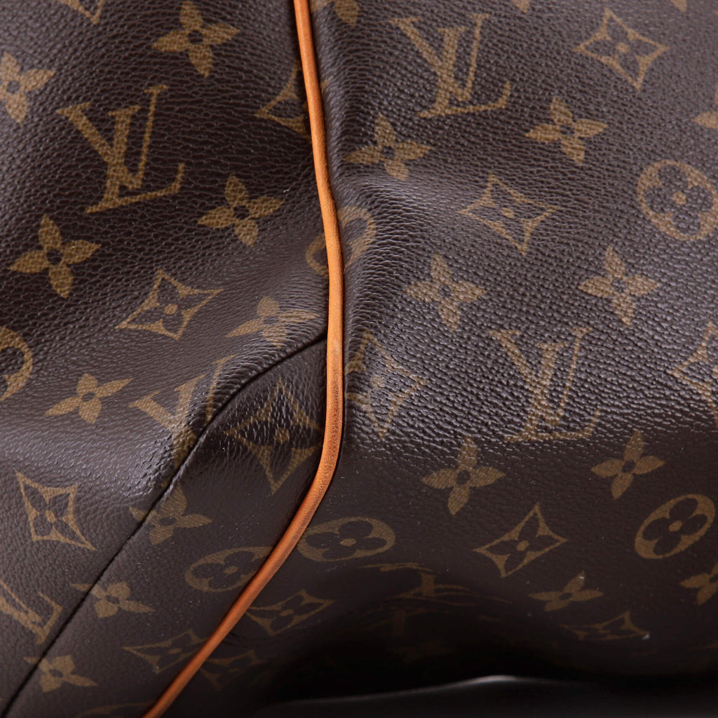 Totally Handbag Monogram Canvas MM